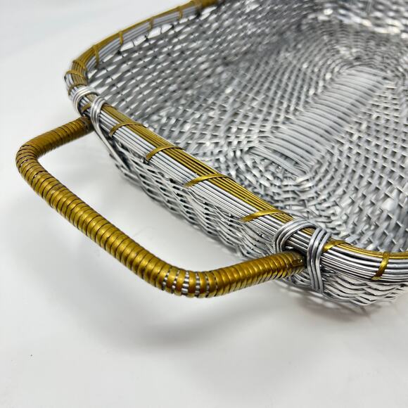 Vintage Mid Century Casserole Holder Woven Aluminum Brass Table Serving Basket - Picture 7 of 15